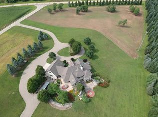 N11778 Hill Rd, Clintonville, WI 54929