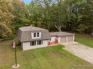 13285 Harris Rd, Chesaning, MI 48616