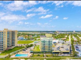 1909 S Atlantic Ave, Daytona Beach, FL 32118