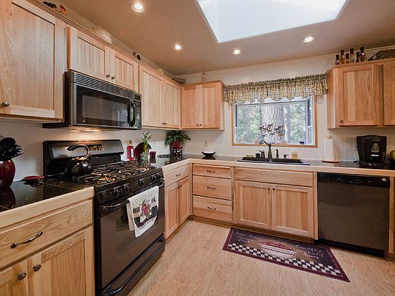 3rd image of 5108 Coot Ln