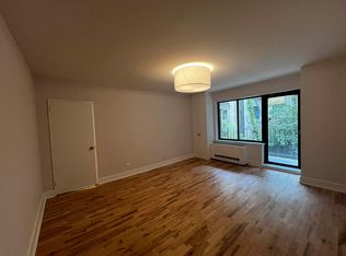 219 E 84th St #2T, New York, NY 10028