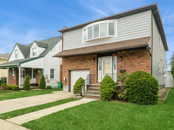 133 N 12th Street, New Hyde Park, NY 11040