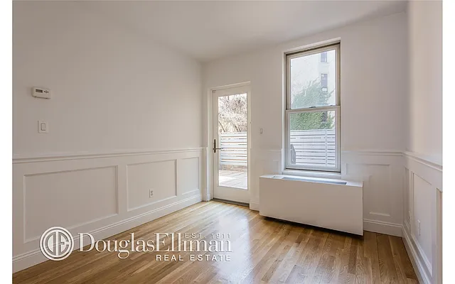 Rented by Douglas Elliman | media 33