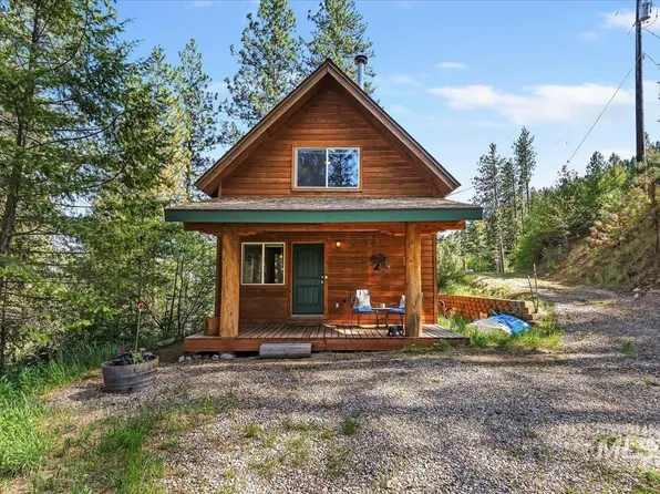 17 Bear Run Ln, Boise, ID 83716