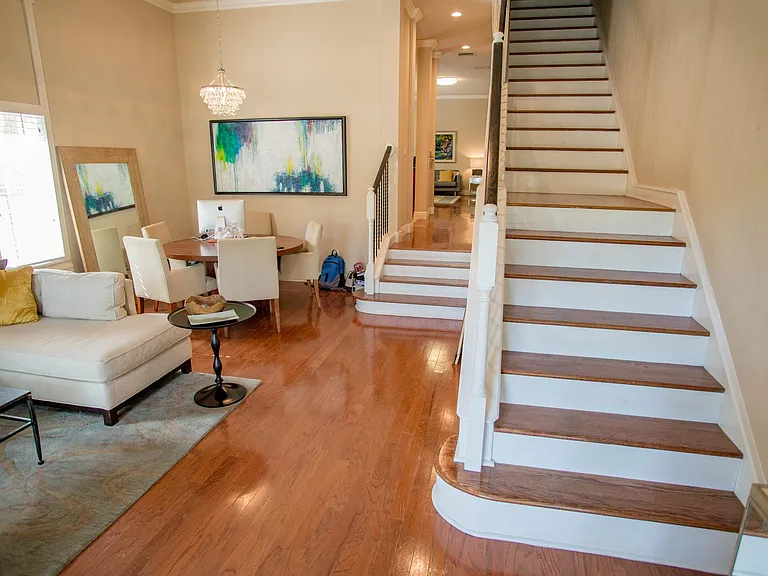 1715 W Watrous Ave — Photo 3