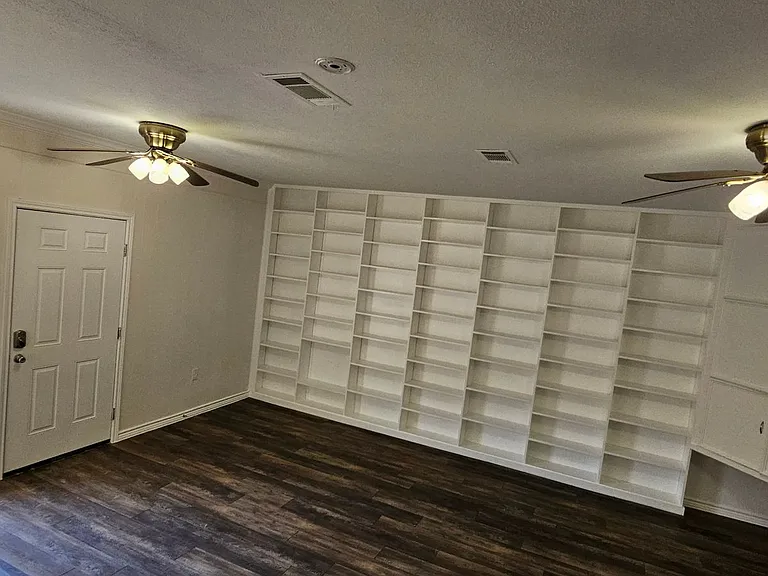 1401 E Sherman Dr — Photo 27
