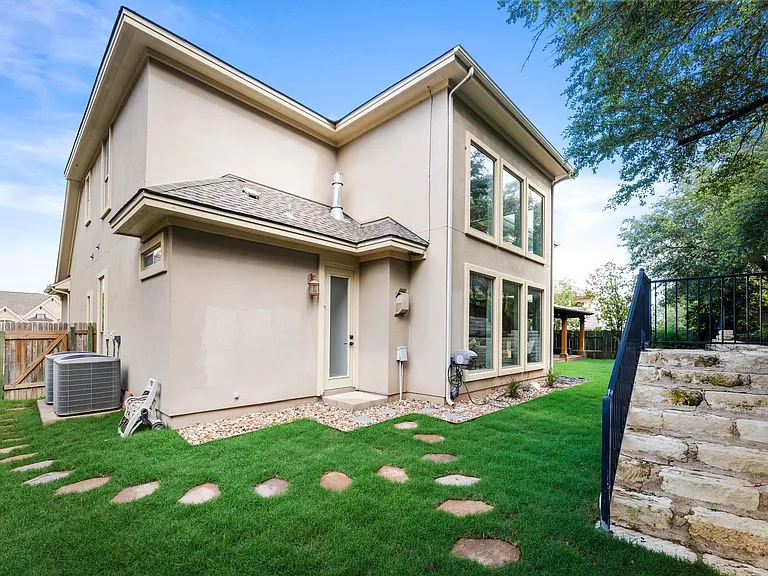 13500 Coleto Creek Trl — Photo 38