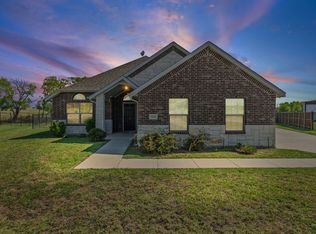 1700 Rolling Meadow Ln, Nevada, TX 75173