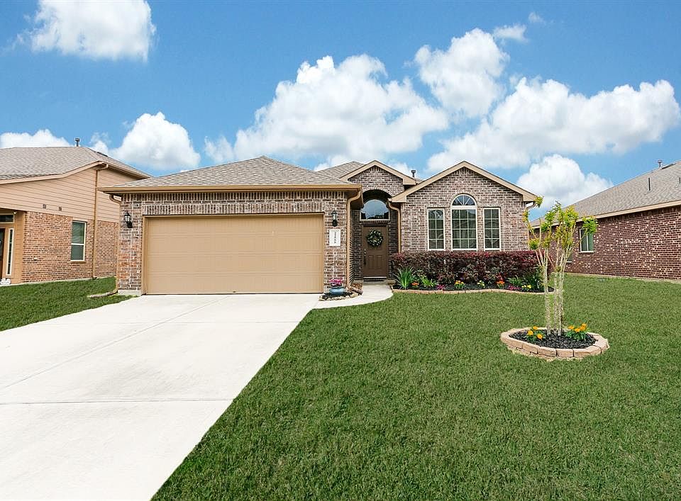 1st image of 22555 Stillwater Valley Ln