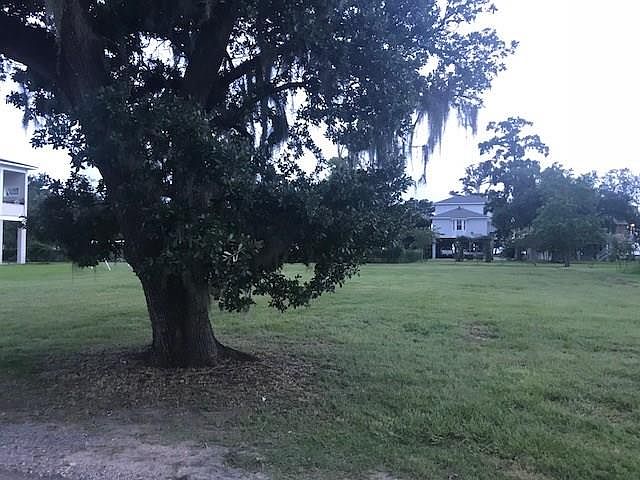 2nd image of 2816 South St