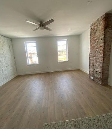 3rd image of 914 Snyder Ave #2