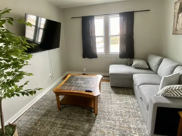 4110 Sheffield Ave, Hammond, IN 46327