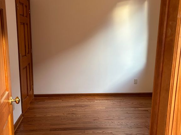 3rd image of 5734 159th St #1R