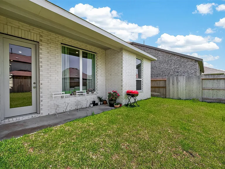 26327 Yellow Sage Ln — Photo 33