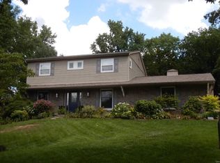 5511 Wieland Dr, Saint Louis, MO 63128