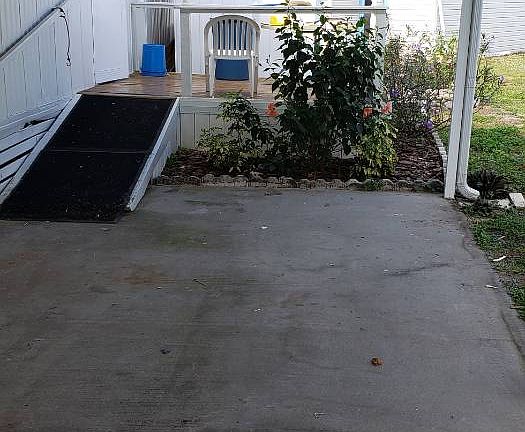 3rd image of 2907 Gardenia Run Ln