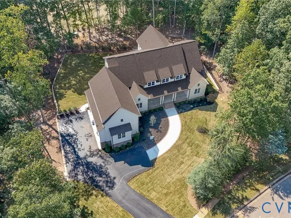 2530 Whitecastle Dr, Midlothian, VA 23113