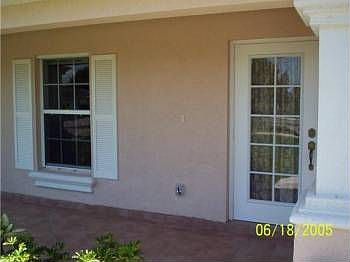 3rd image of 1407 Yvonne Ave S