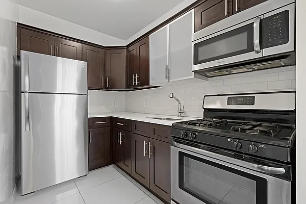 Rented by Compass | media 2