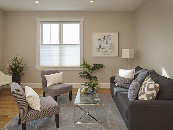 3rd image of 593 Somerville Ave #5