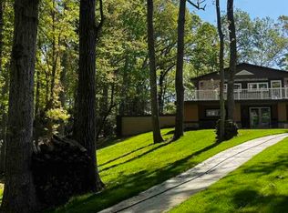 14624 Rainbarrel Rd, Charlotte, NC 28278