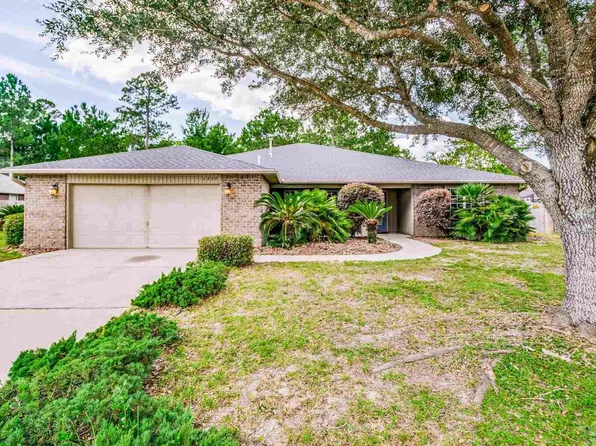 1239 Benning Pl, Pensacola, FL 32506