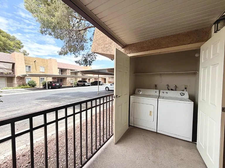5493 Indian River Dr #375 — Photo 11