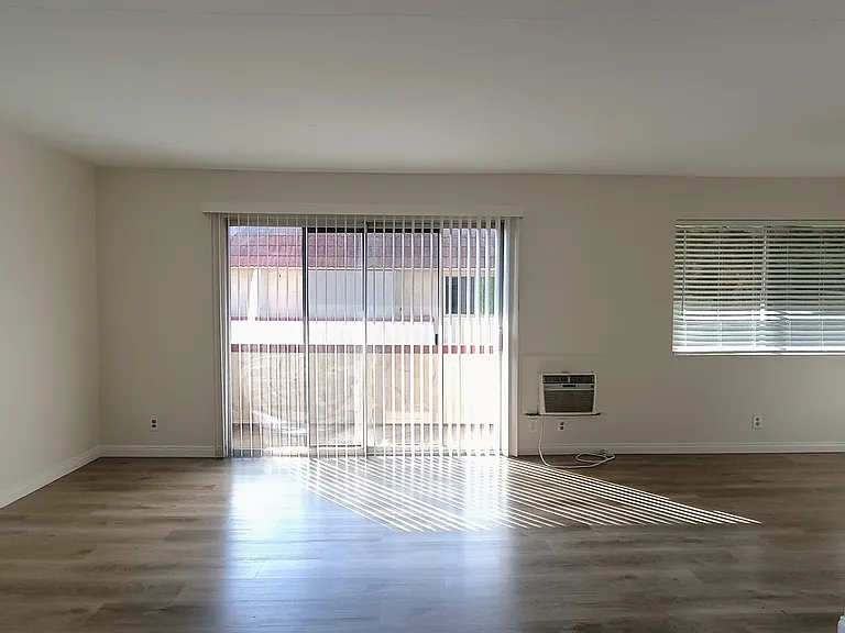 8633 Lake Murray Blvd #7-1 — Photo 7