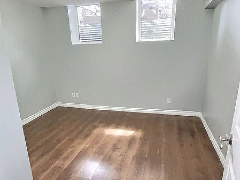 42 Riverbank Rd — Photo 2