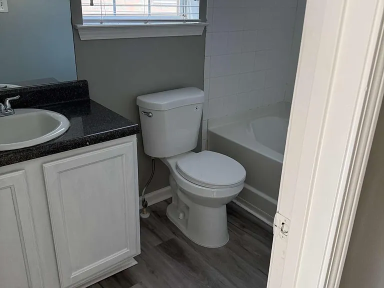 2324 Coach Way — Photo 3
