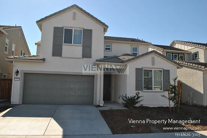 2273 Milky Way Cir photo 1