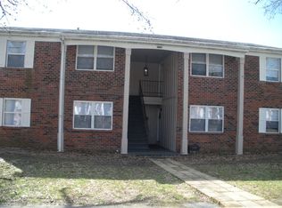 707 Village Ln APT 31, Newburgh, IN 47630