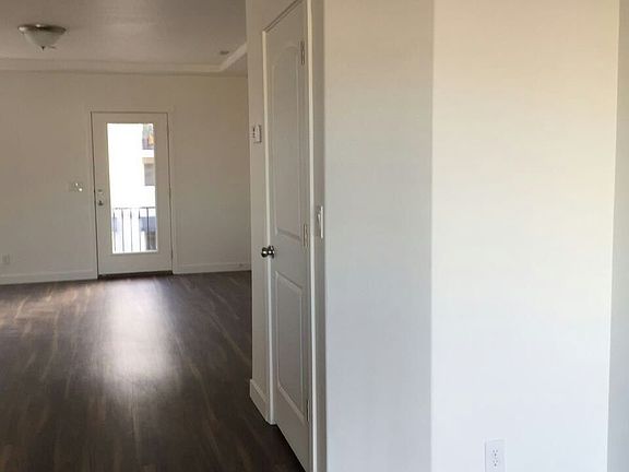 2nd image of 4300 S Main St