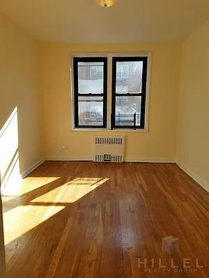 Rented by Hillel Realty Group | media 24