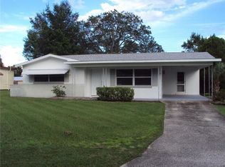 27 N Melbourne St, Beverly Hills, FL 34465
