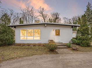 1565 W Norton Ave, Norton Shores, MI 49441