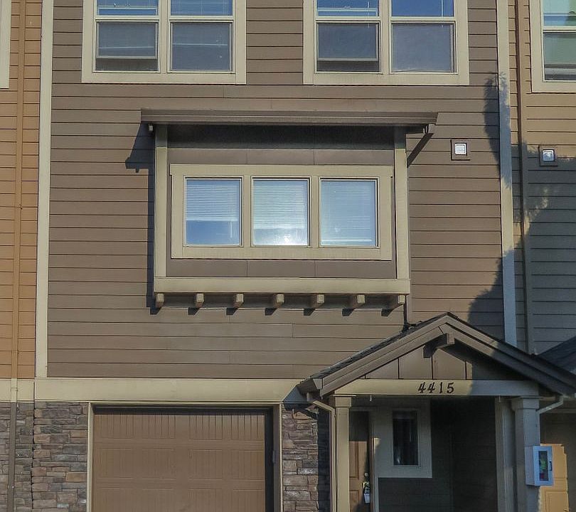 1st image of 4405 Remington Pl NE #4415