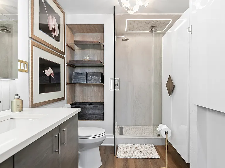 321 10th Ave #408 — Photo 12