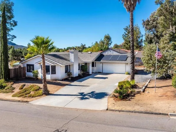 16887 Daza Dr, Ramona, CA 92065
