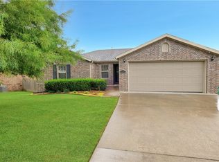 6197 Cord Ave, Springdale, AR 72762