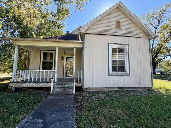 711 Wisely St, Murphysboro, IL 62966