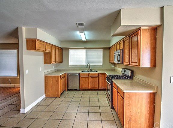 3rd image of 45760 Fig Ave