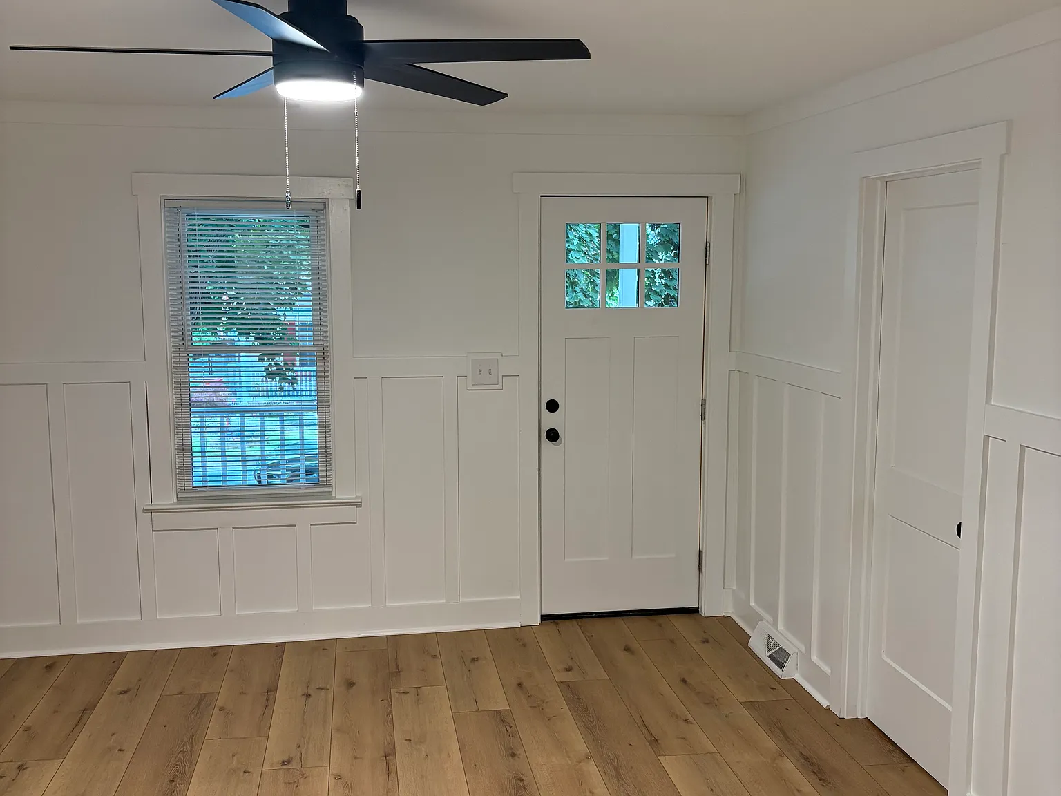 2 bed, 844 sqft, $1,475 — Photo 4