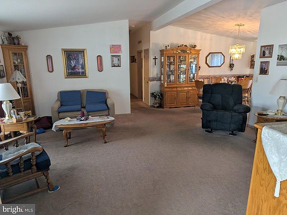 2nd image of 3501 S Lincoln Ave #28