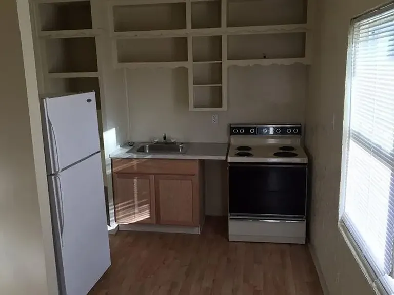 307 E Bryce Ave — Photo 30