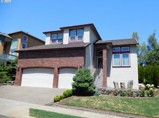 15829 SE Flavel Dr, Portland, OR 97236