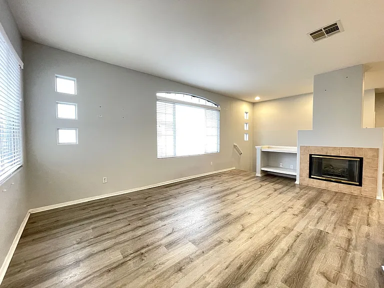 10964 Ivy Hill Dr #3 — Photo 3