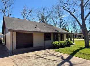 201 2nd St, Brazoria, TX 77422