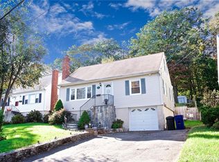 37 Bartlett Ave, Norwalk, CT 06850