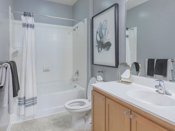 5th image of 2109 Piney Branch Cir #8-566